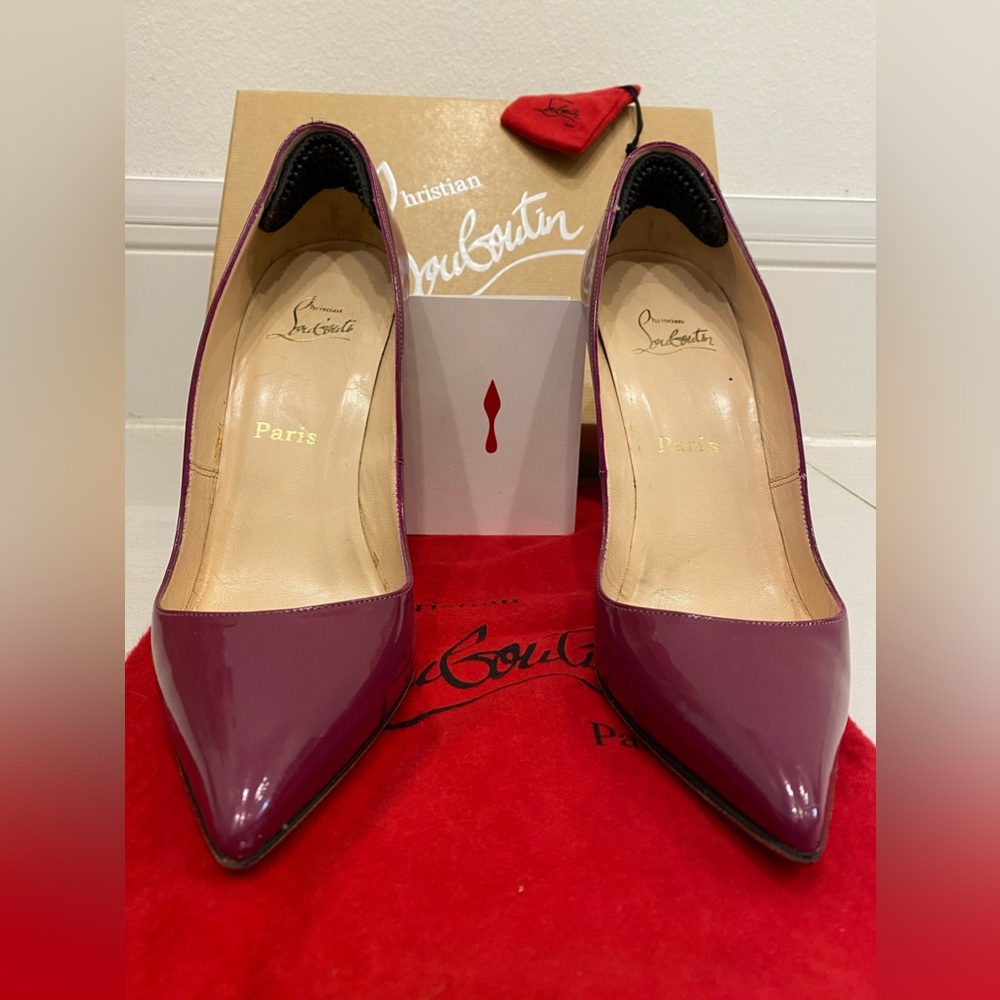 PRICE DROP!! Christian Louboutin Pigalle 120 in Magenta Patent size 10 / 40EU